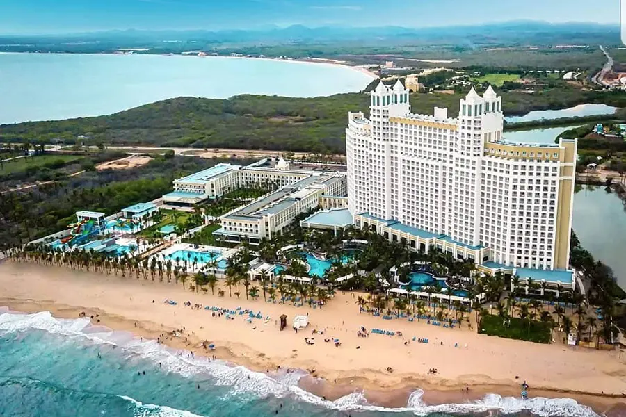 RIU EMERALD BAY